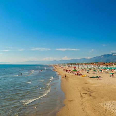 Suite Ondina Viareggio Apartments Luaran gambar