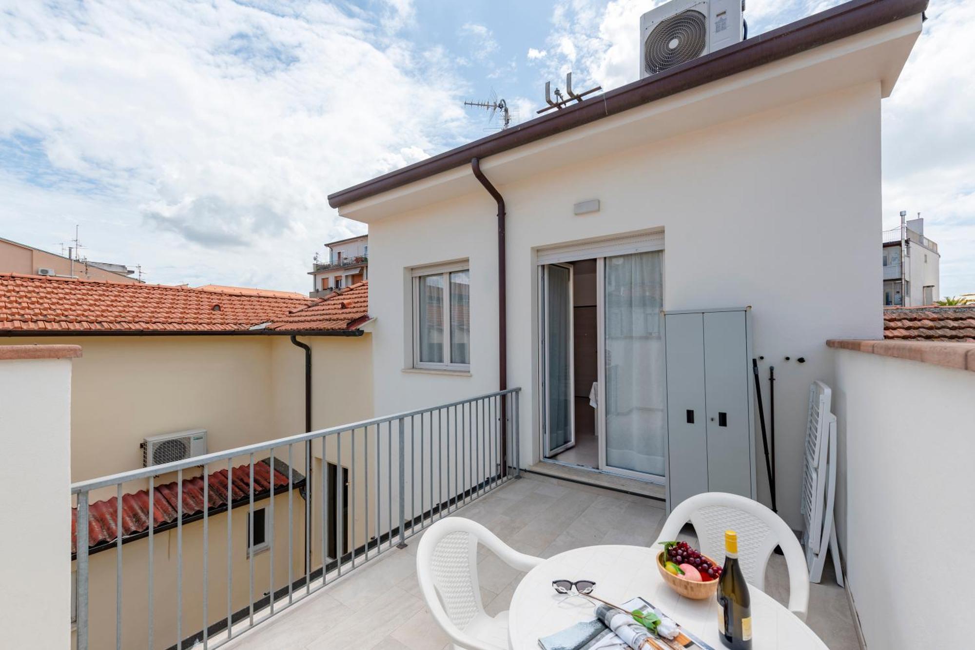 Suite Ondina Viareggio Apartments - Happy Rentals Luaran gambar